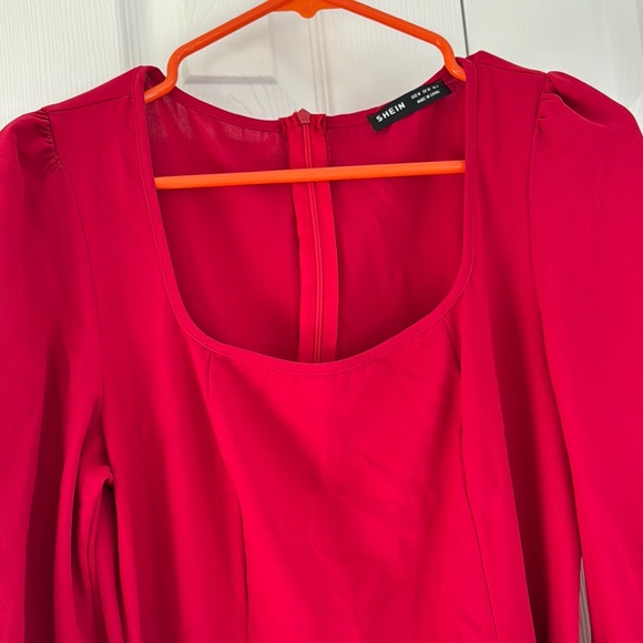 SHEIN Red Tunic with Relaxed Tie Front Style - Picture 4 of 7